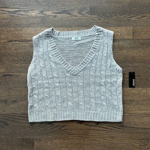 Sleeveless knit top from Ardene
